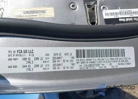 2016 Jeep Compass Sport из США, поврежденный, VIN 1C4NJDBB2GD722937